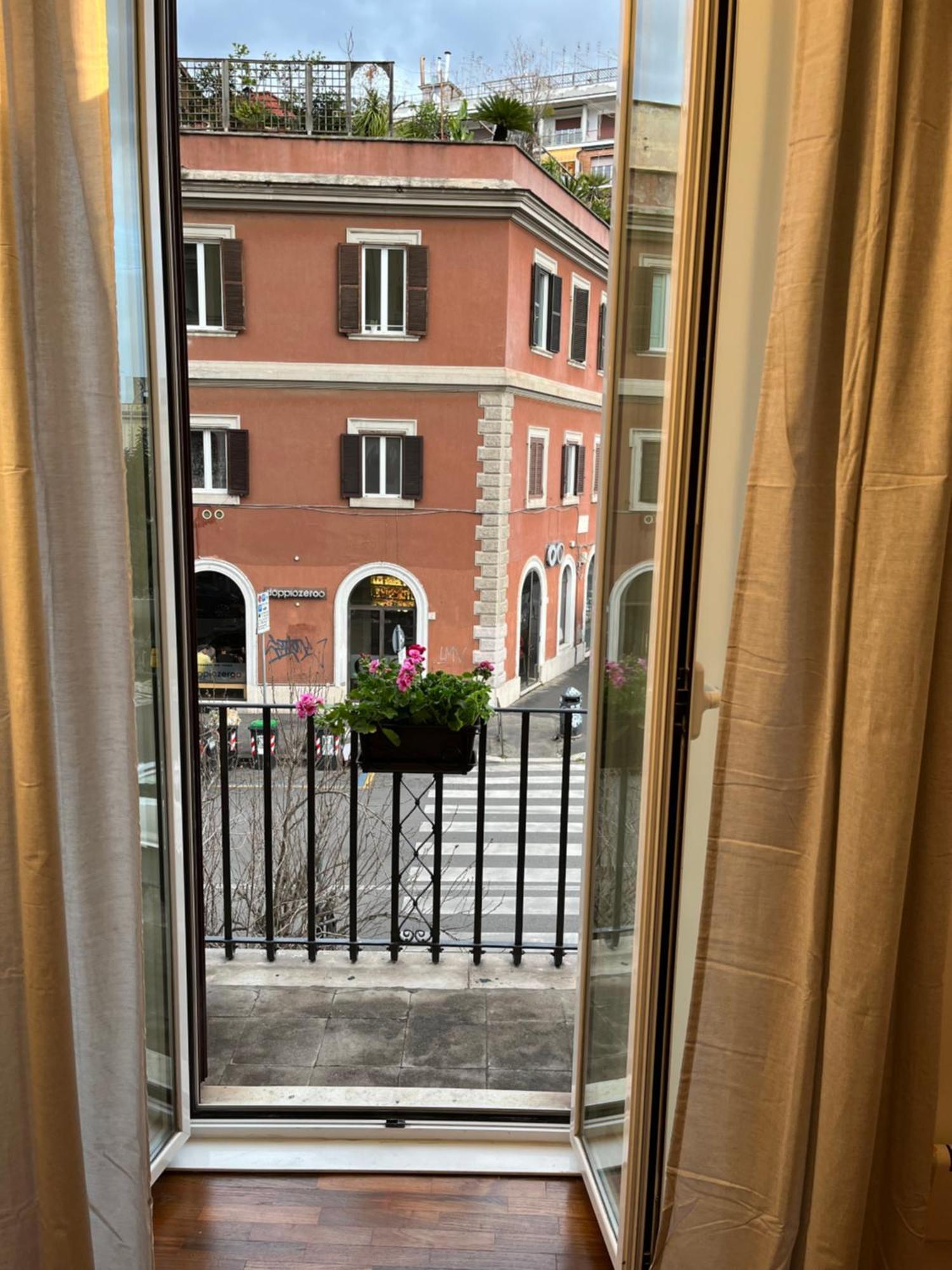 La Casa Di Monica Ostiense Rome